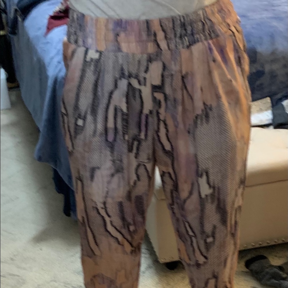 Mango Pants - Picture 2 of 3